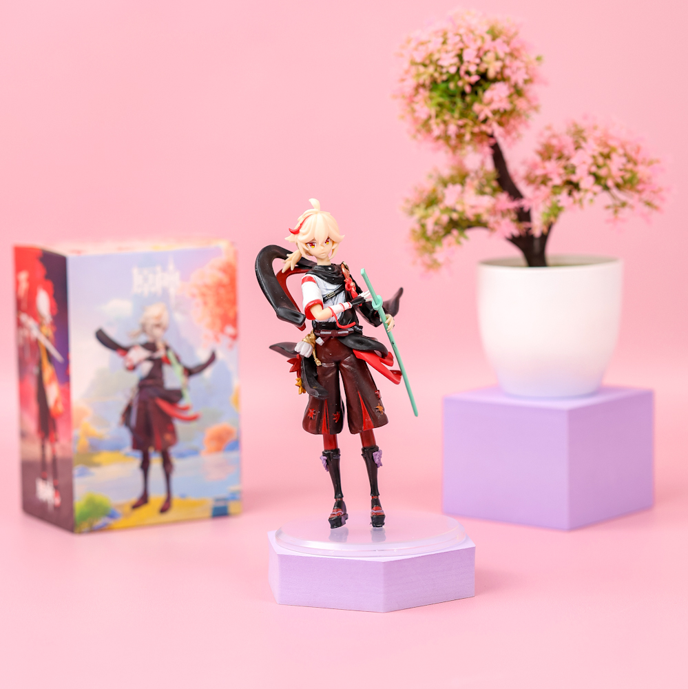 Фигурка "Кадзуха" 18 см