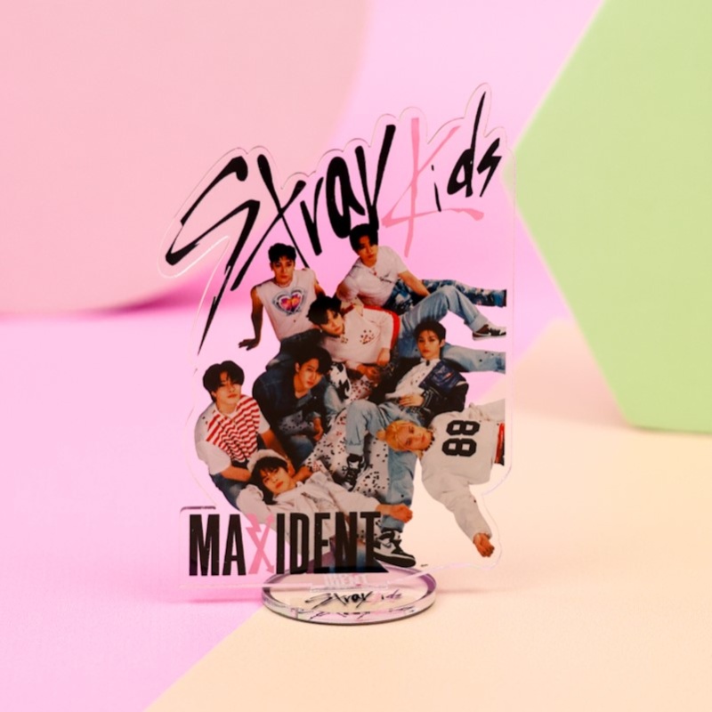 Фигурка акриловая "K-pop" Stray Kids 10см