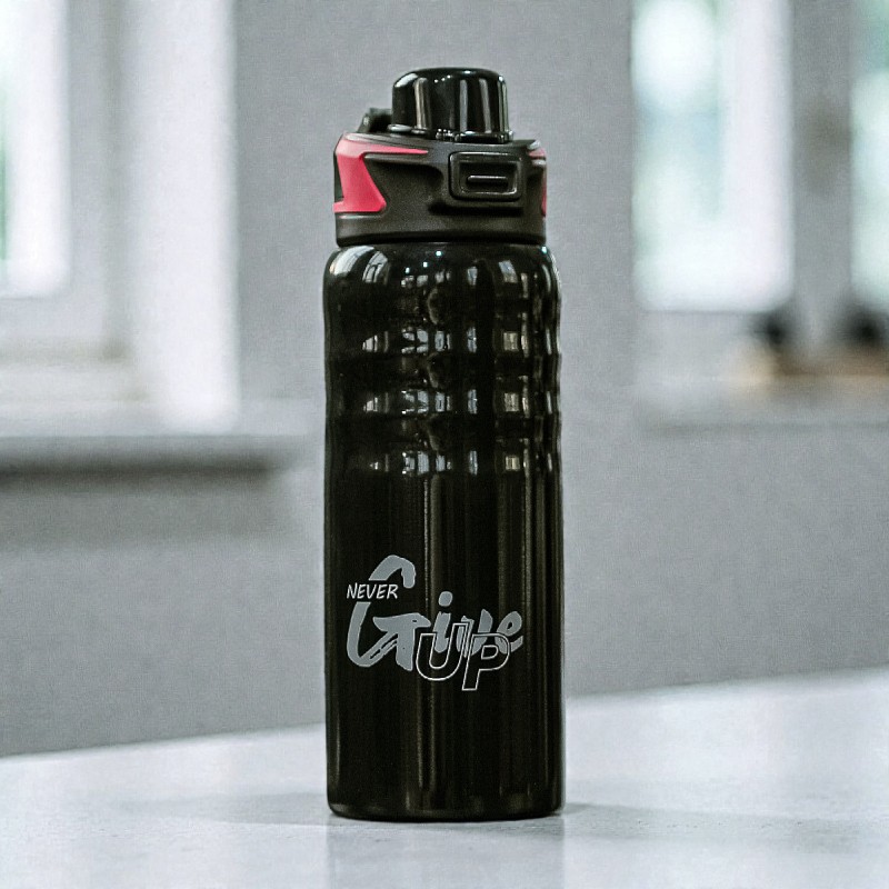 Бутылка "Never Give Up" черный, 800мл