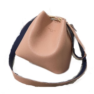 Сумка "Nreiro boutjque" розово-белый оптом со склада в Москве