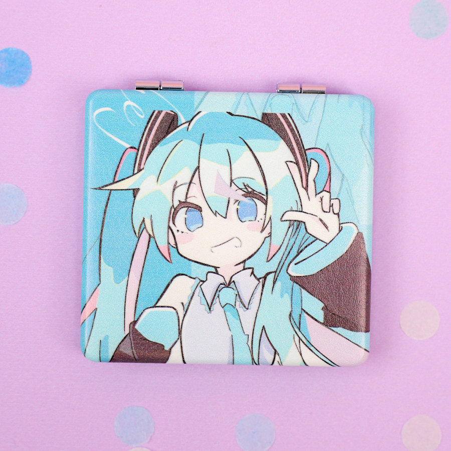 Зеркальце карманное "Miku" №1, 7х7 см