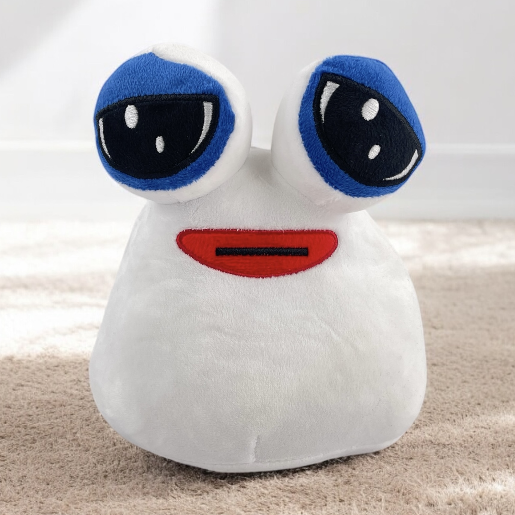 Мягкая игрушка "My pet alien pou" белый (улитка) 22см