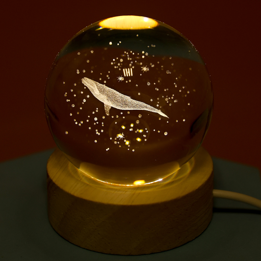 Ночник "Хрустальный шар" Кит, 6 см