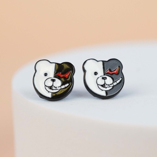 Серьги-гвоздики "Монокума" 