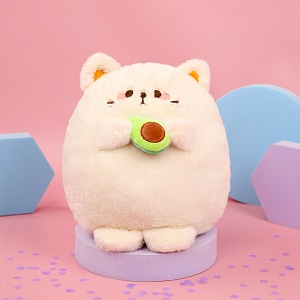 Мягкая игрушка "Котик с авокадо" бежевый, 20 см