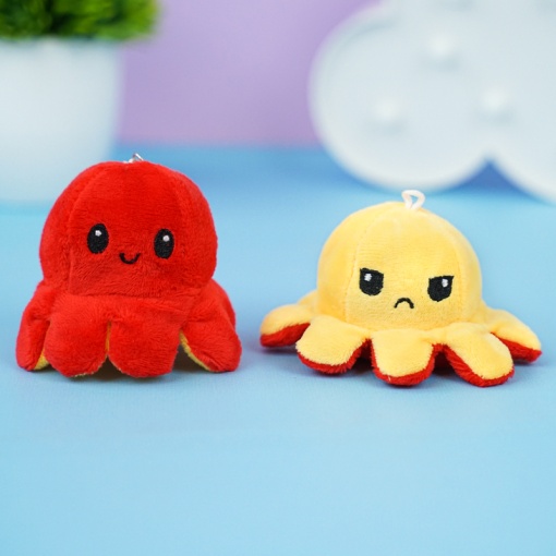 Мягкий брелок-перевертыш "Осьминожек" красный-желтый, 10 см