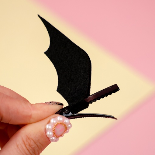 Набор заколок для волос "Летучая мышь", 2шт