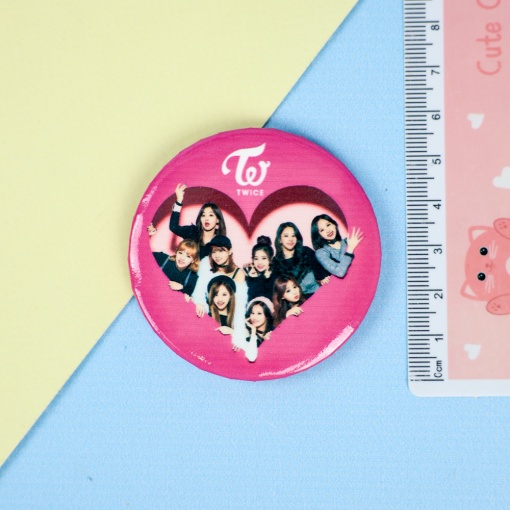 Значок круглый "K-pop" Twice №1, 56мм