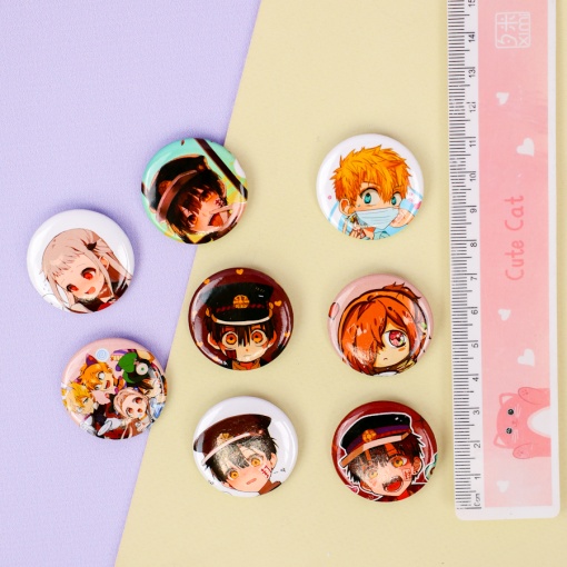 Набор круглых значков "Туалетный мальчик Ханако-кун" № 1, 32 мм (8шт)