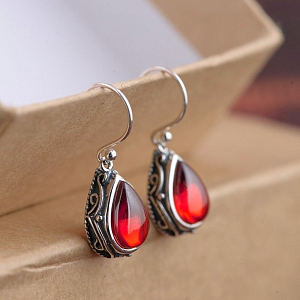 Серьги "Retro drop" красный