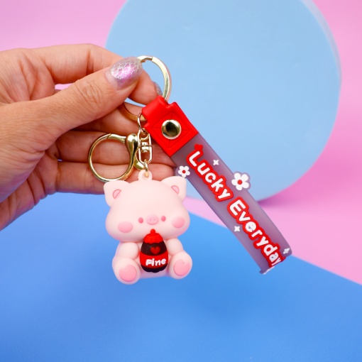 Брелок "Lucky Every Day" Свинка