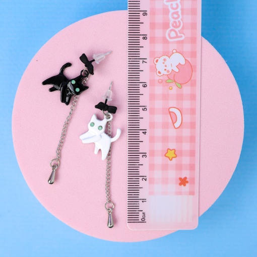 Серьги "Black&White cats" в ассортименте 1шт