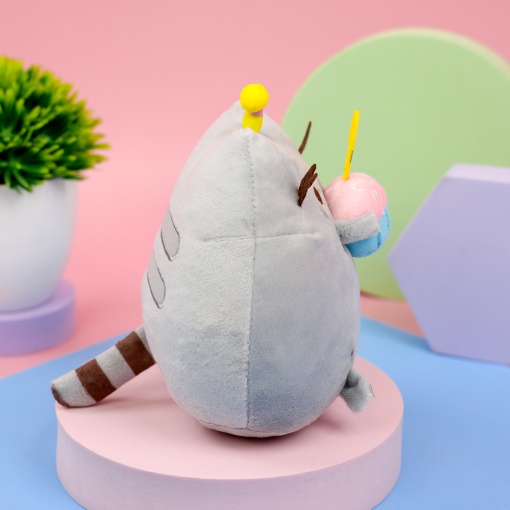 Мягкая игрушка "Пушин с тортиком", 15 см