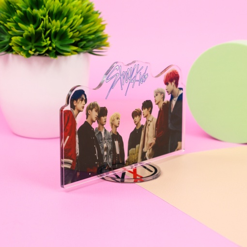 Фигурка акриловая "K-pop" Stray Kids №22 оптом
