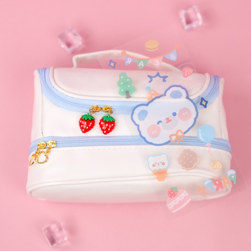 Косметичка "Strawberry", голубой 