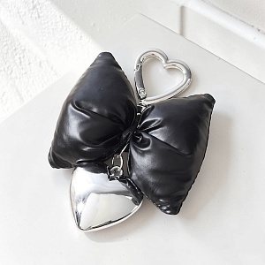 Брелок "Leather bow" сердечко, черный