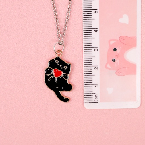 Кулон на цепочке "Котик с сердцем", черный