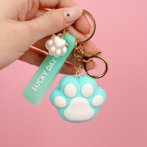 Брелок "Лапка" голубой 
