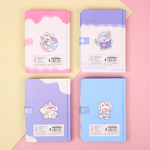 Блокнот "Животные в космосе" А6, №699604, в ассортименте 1 шт.