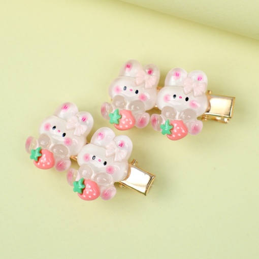 Набор заколок для волос "Strawberry bunny" 2 шт. (в ассортименте)