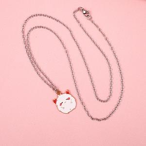 Кулон на цепочке "Монстрик" белый