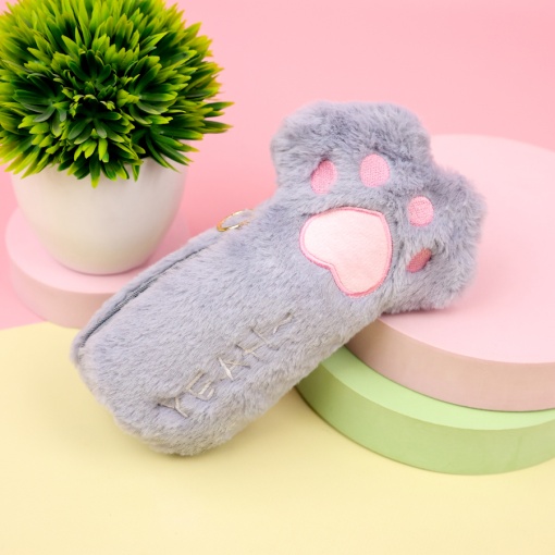 Пенал плюшевый "Лапка Yeah", серый