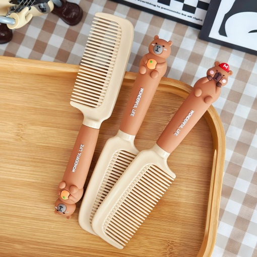 Гребень "Wonderful life" капибара с мандаринкой