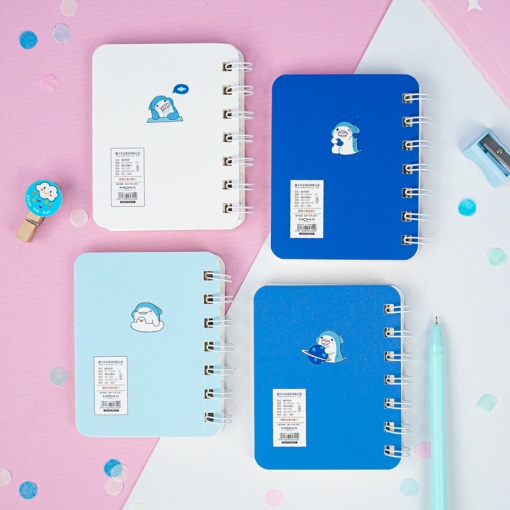 Мини-блокнот на пружине "Baby Shark" A7, в ассортименте 1шт.