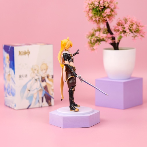 Фигурка "Итэр" 18 см оптом