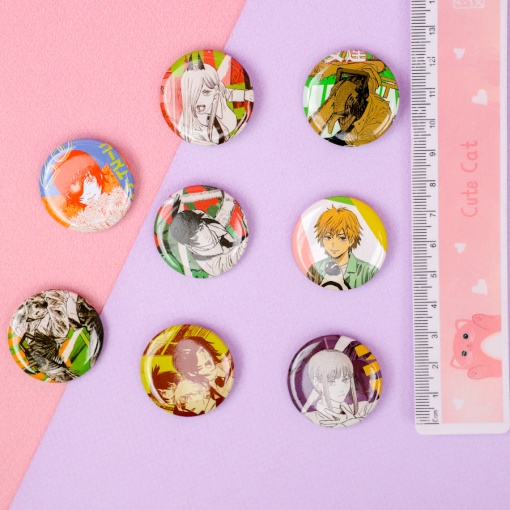 Набор круглых значков "Человек-бензопила" 32 мм (8шт)