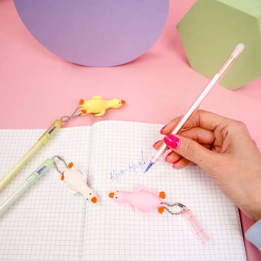 Ручка со стирашкой "Уточка" в ассортименте 1шт. (синий)