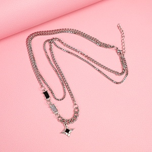 Кулон на цепочке "Циркониевая звезда"