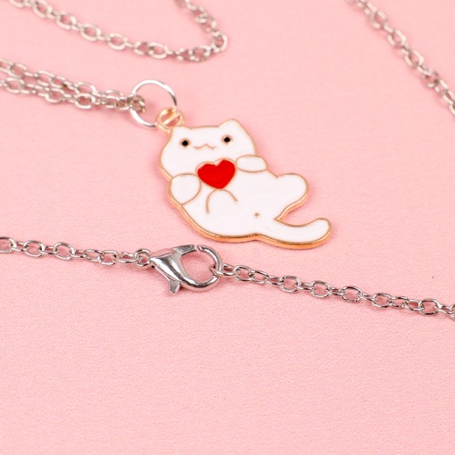 Кулон на цепочке "Котик с сердцем" белый