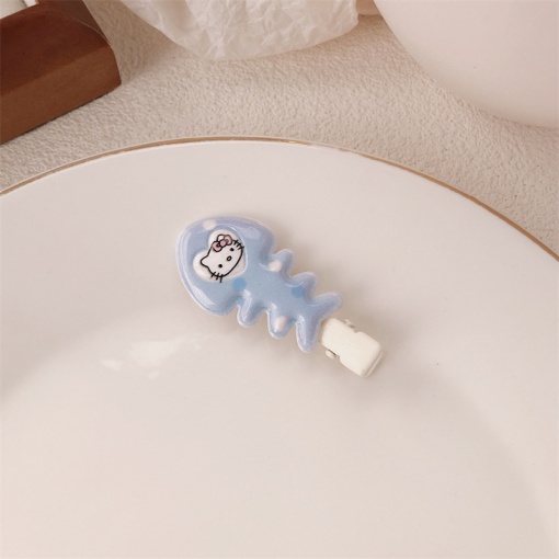 Заколка для волос "Кт" скелет рыбки, голубой