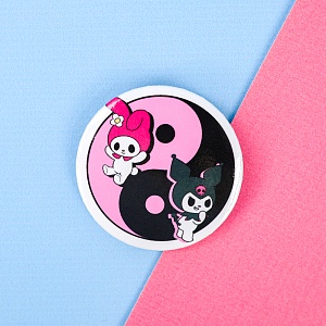 Значок круглый "Мело и Куро" Инь и Ян, 56мм