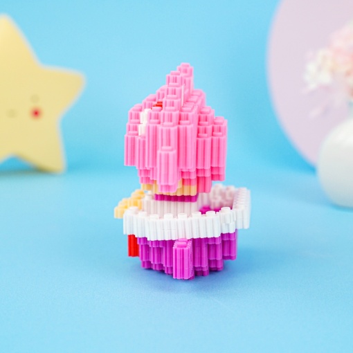 Конструктор "Mini Blocks Chibiusa" 6103 (610 деталей)