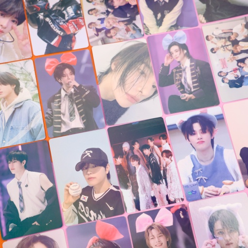 Набор картонных карточек "K-pop" Straykids Lose My Breath Laser, 55шт.