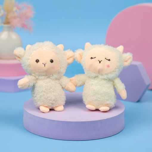Мягкий брелок "Little Sheep" белый, 12см, в ассортименте 1 шт