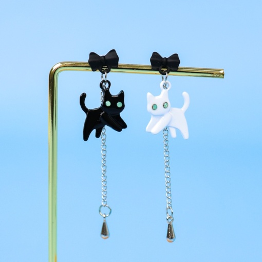 Серьги "Black&White cats" в ассортименте 1шт