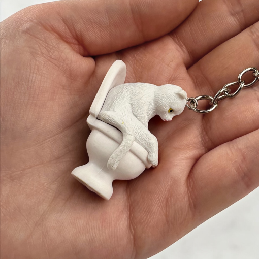 Брелок "Котик на унитазе" белый