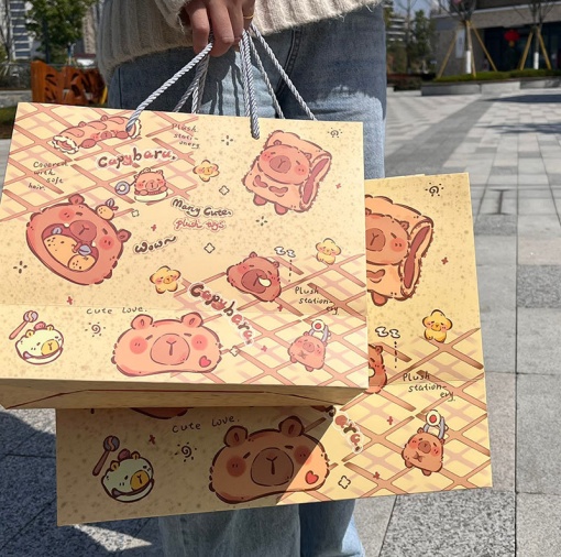 Подарочный пакет "Капибара" 24х30х12см