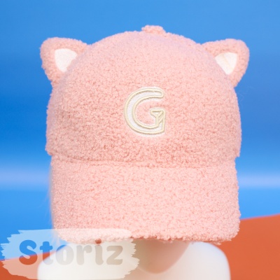 Бейсболка плюшевая "G" с ушками, розовый (56-60см)