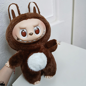 Мягкая игрушка "Labubu Zimomo" коричневый
