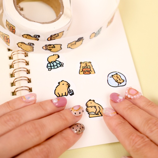 Набор наклеек в рулоне "Капибара" 500шт