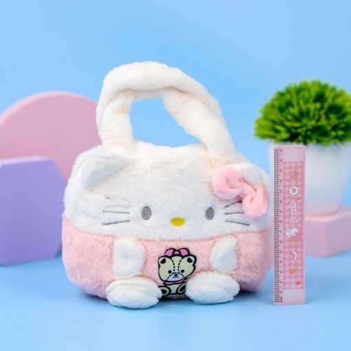 Сумка плюшевая "Kt" 