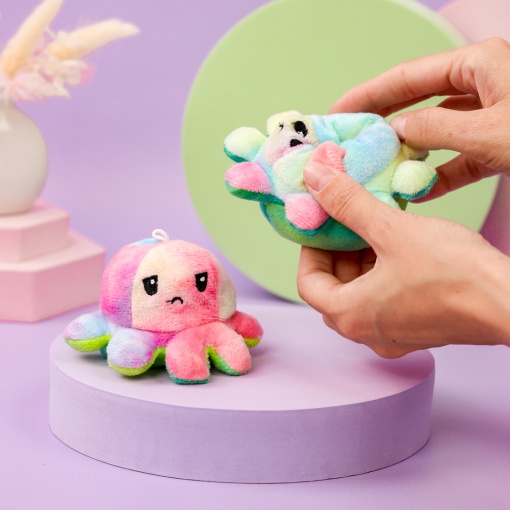 Мягкий брелок-перевертыш "Осьминожек" зелено-голубой, 10 см (тай-дай)