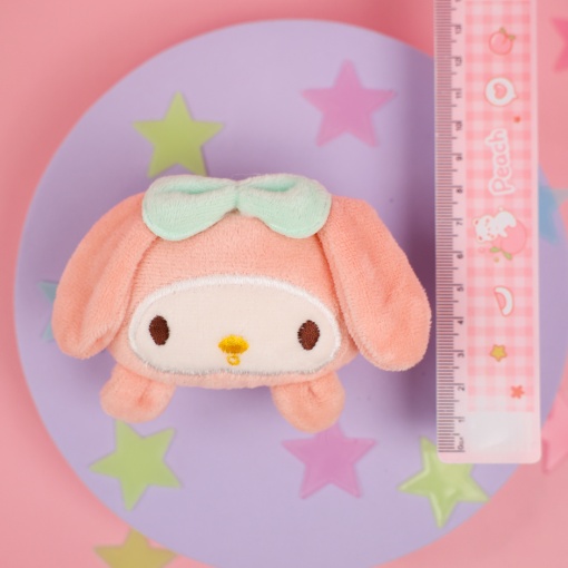 Значок-брошь "Мело"