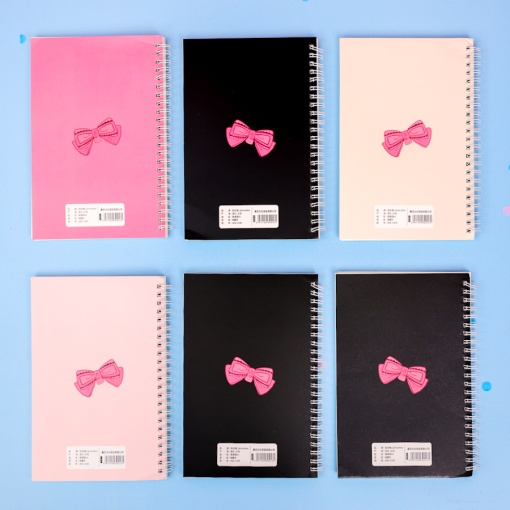 Блокнот на кольцах "Dark sweetheart" A5, в ассортименте 1 шт. 