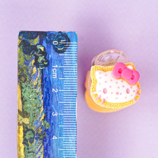 Заколка для волос "Kt"