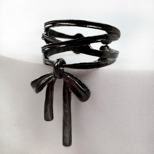 Кольцо "Бантик" черный